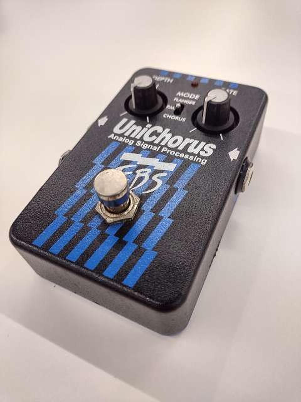 EBS UniChorus アナログエフェクター EBS UniChorus アナログエフェクター