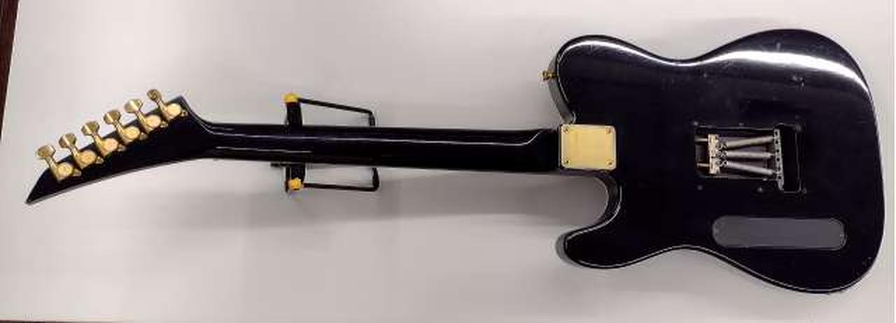 フェルナンデス　エレキギター　ストラトキャスタータイプ　FERNANDES FERNANDES (フェルナンデス) エレキギター ストラトキャスター