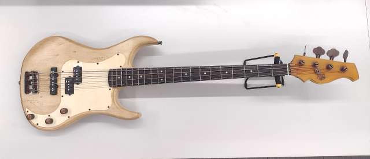 AXL GUITERS エレキベース ナチュラルウッド AXL GUITERS エレキベース ナチュラルウッド