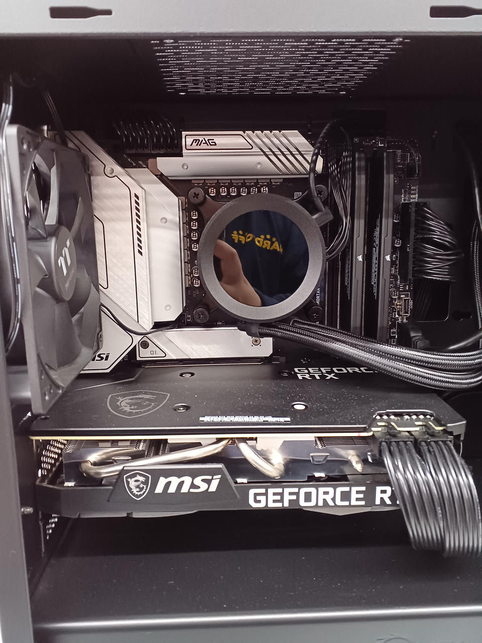 自作PC Thermaltake Core i3搭載 HDD無 ジャンク 自作PC Thermaltake Core i3搭載 HDD無 ジャンク 自作PC Thermaltake