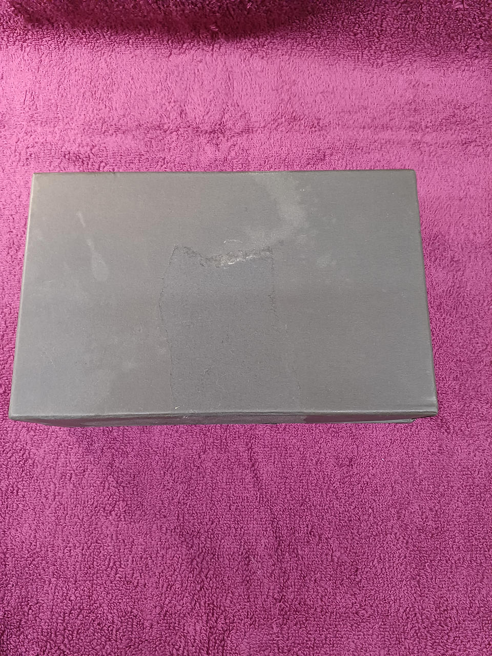 破れがあります。