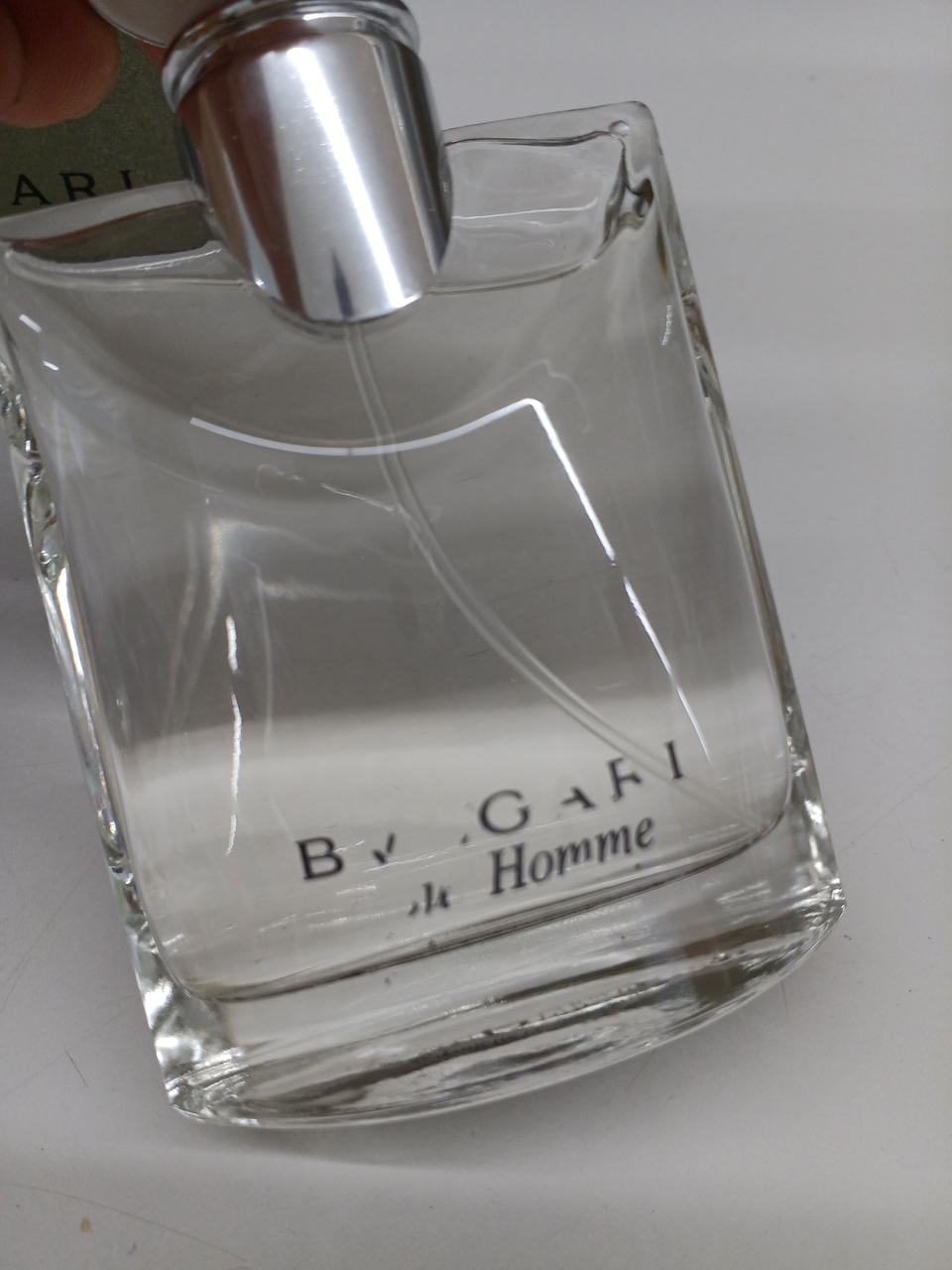 ロゴはがれあり