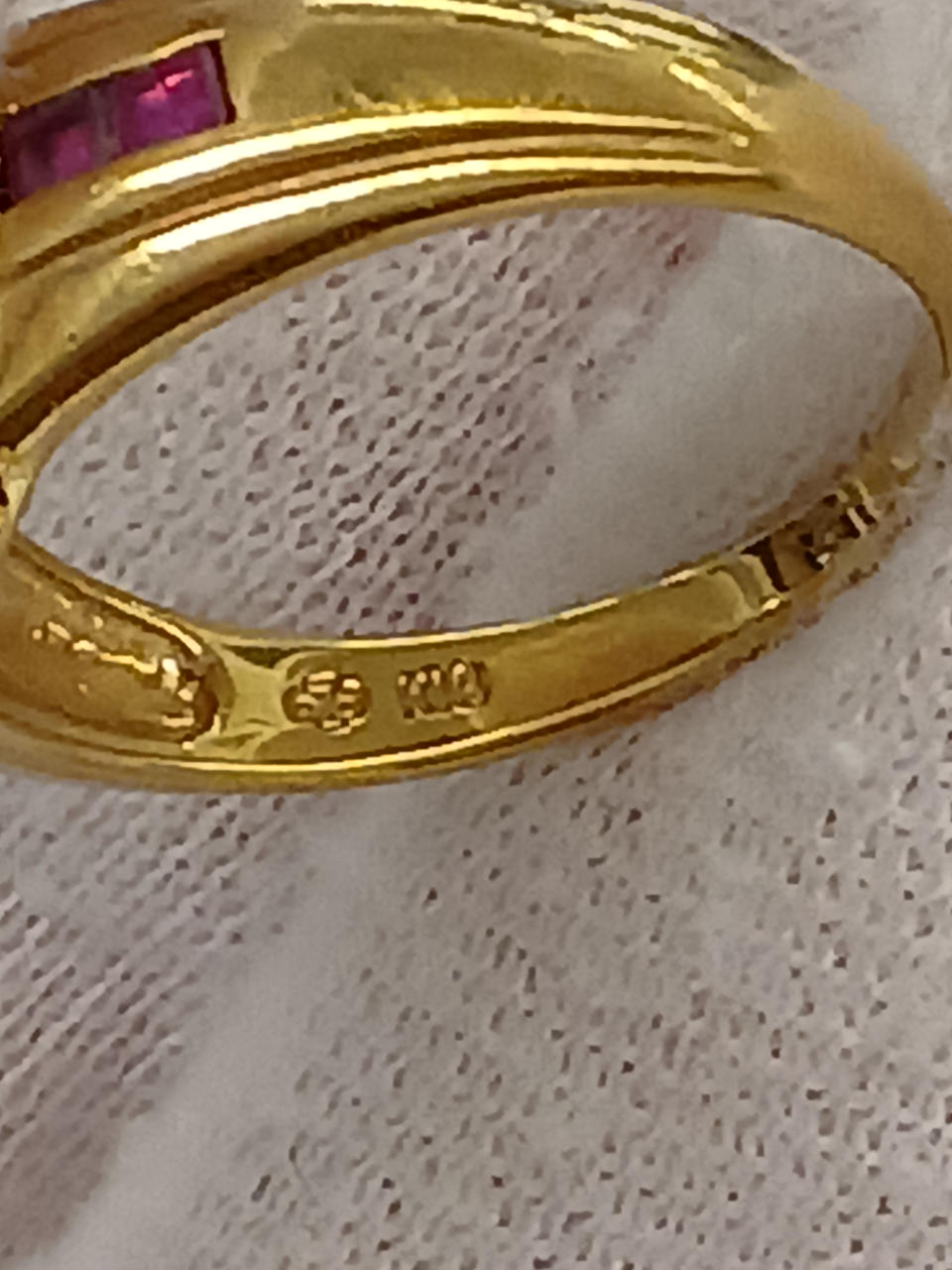 K18 刻印あり。