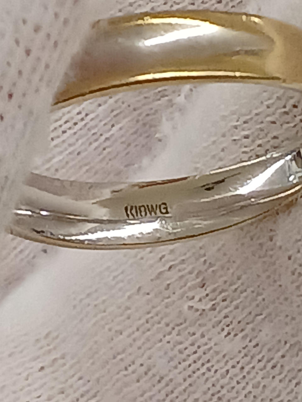 K18WG 刻印あり。