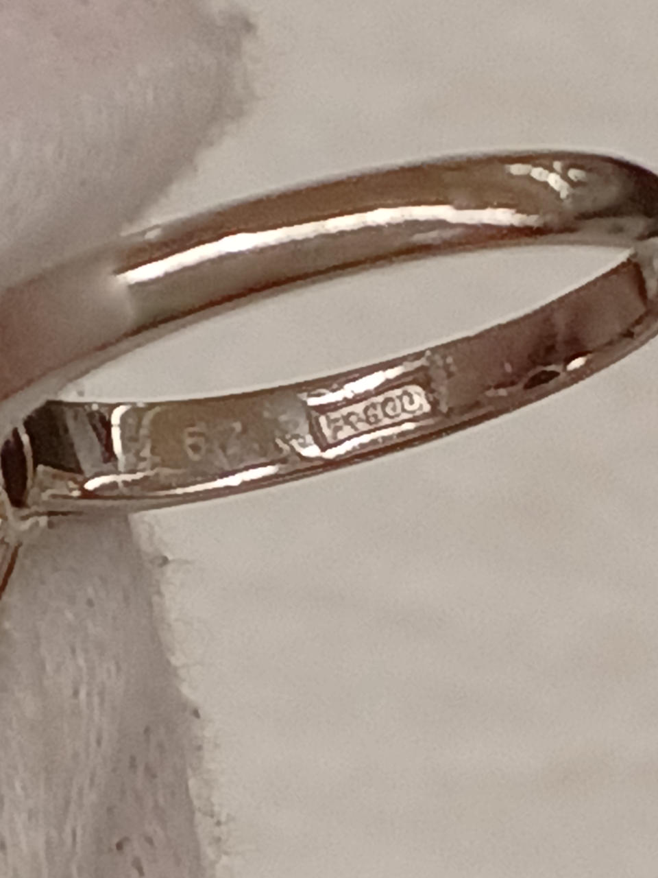 PT900 刻印あり。