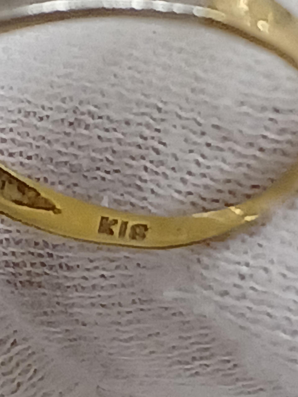 K18 刻印あり。
