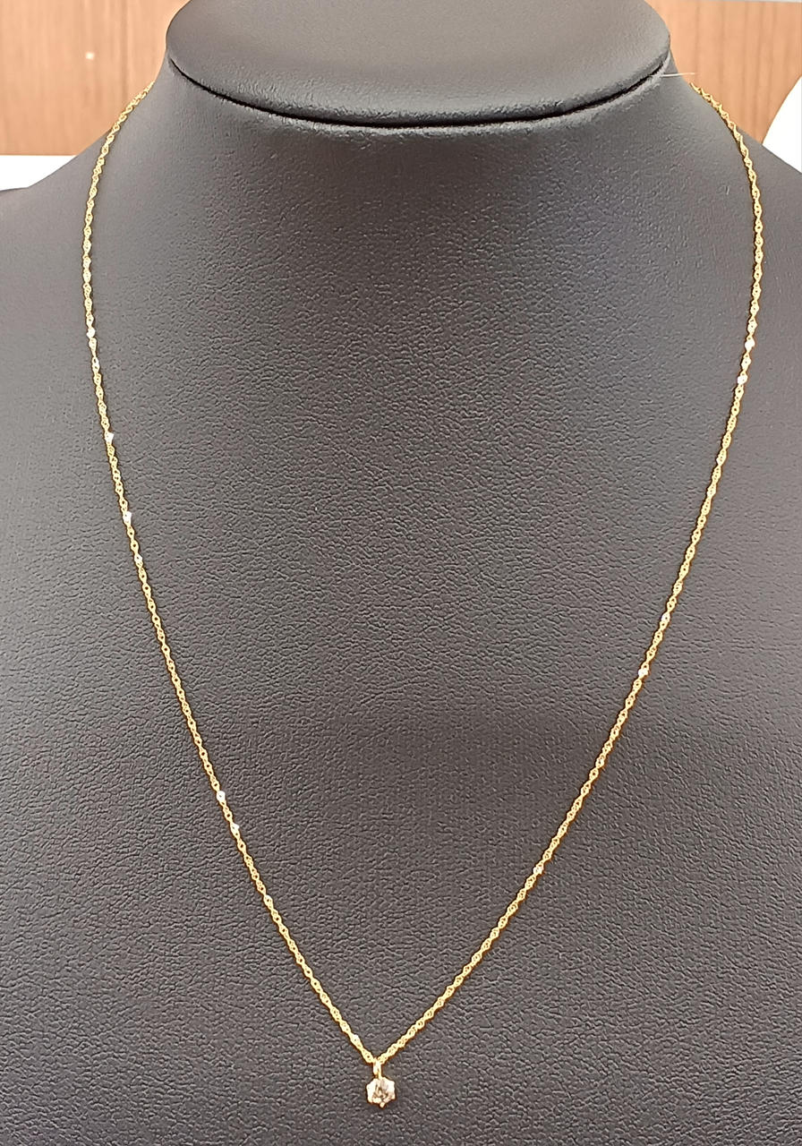 総重量0.8g　約40cm　ダイヤ反応有