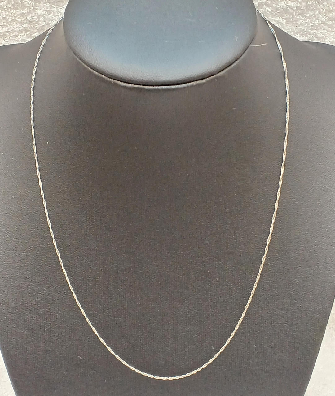 総重量1.2g　約42cm