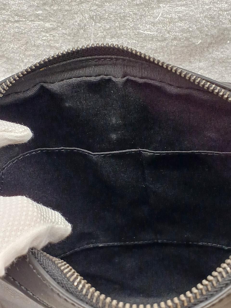 汚れあり。