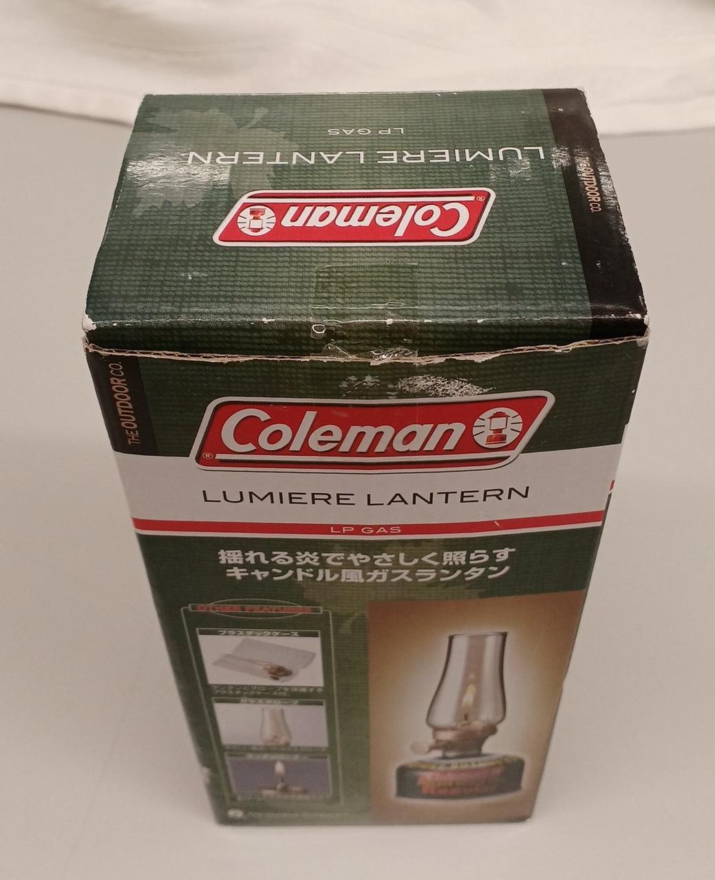 箱に汚れ、キズ、テープ跡あります