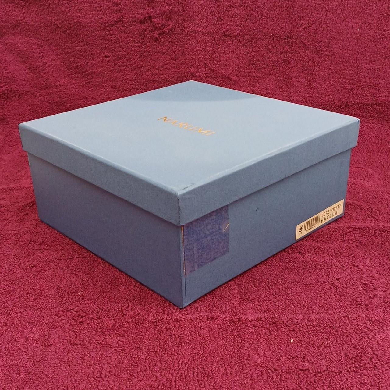 テープ跡あります