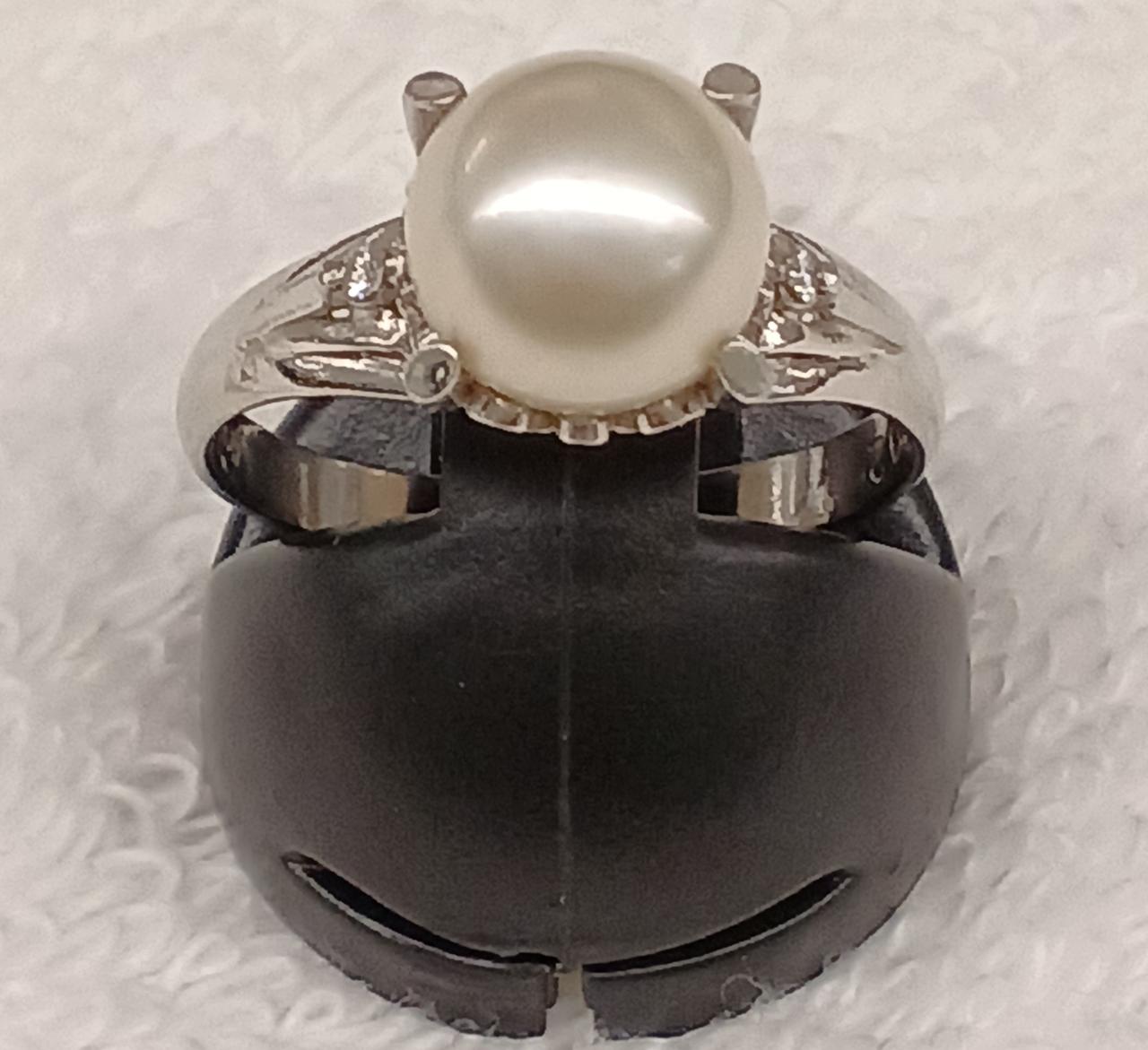 総重量3.6g　リングサイズ13号