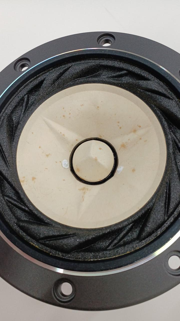 シミあります。