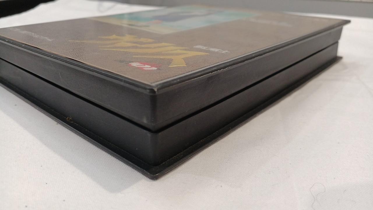 歪みあるため完全には閉まりません