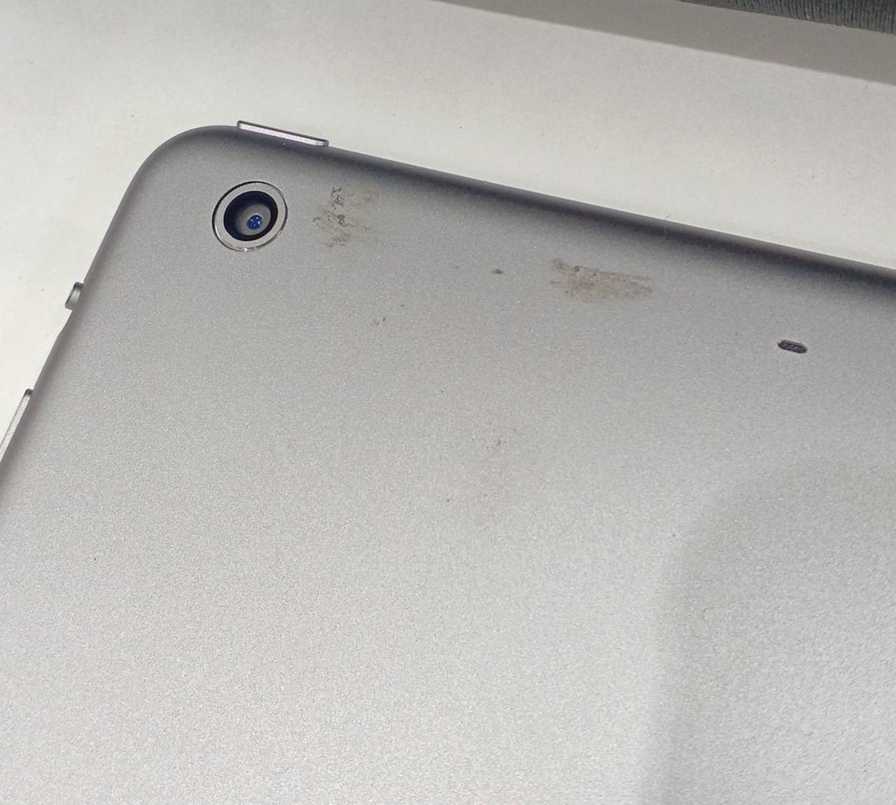 汚れあります。