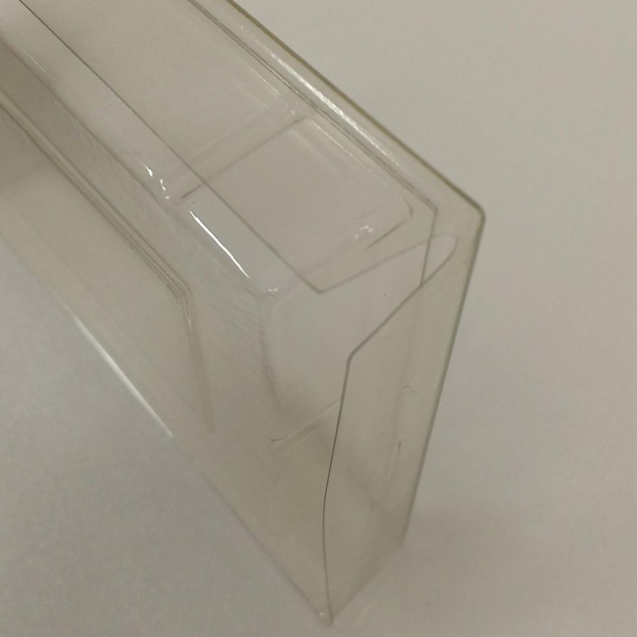 内箱、割れあります