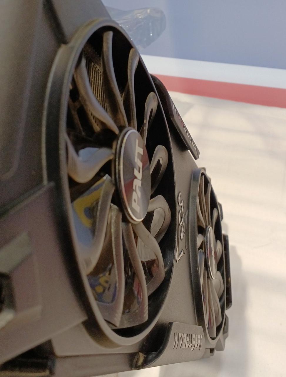 ホコリあります。