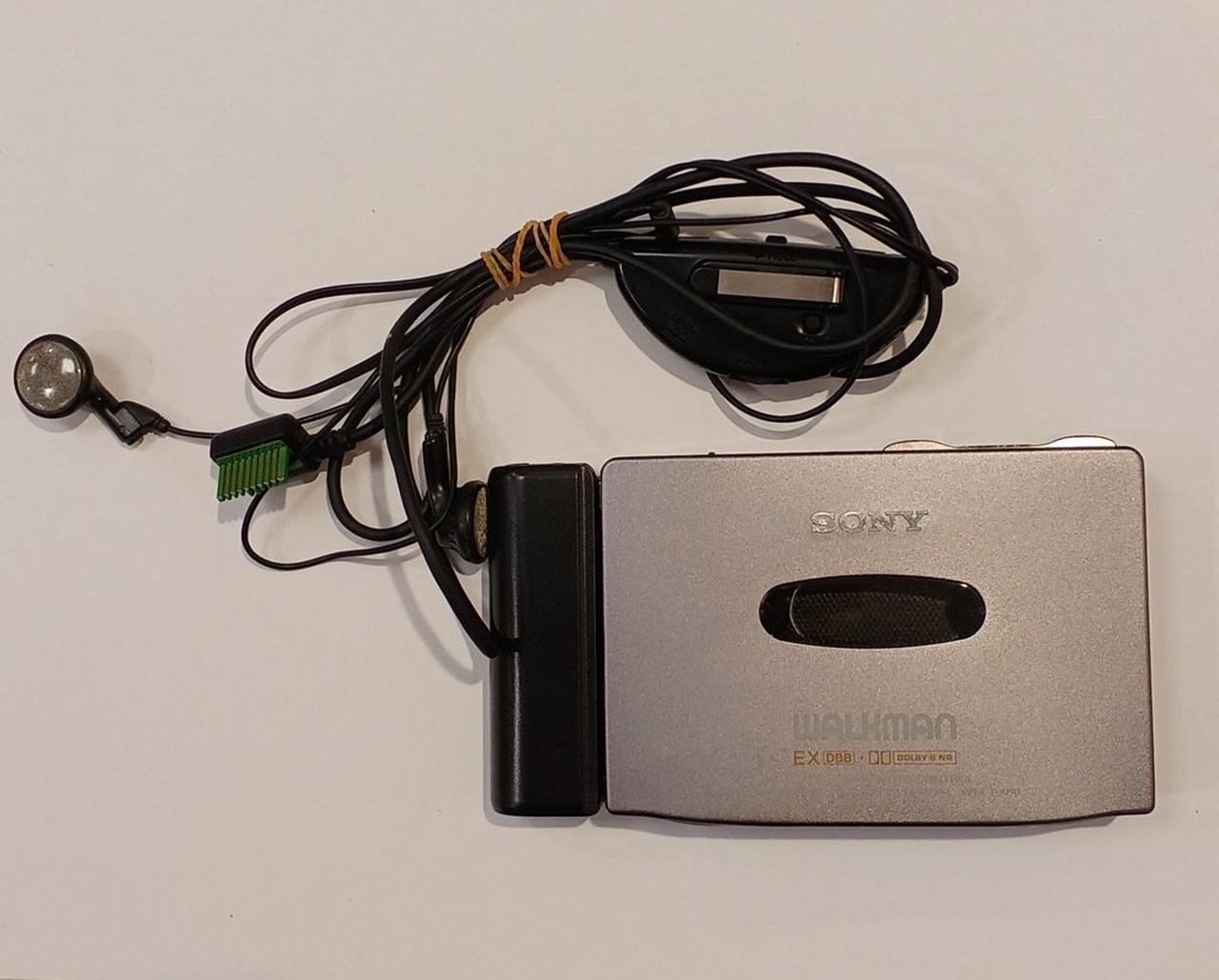 【ジャンク品】SONY カセットウォークマン SONY|カセットウォークマン|【ハードオフ公式通販】オフモール
