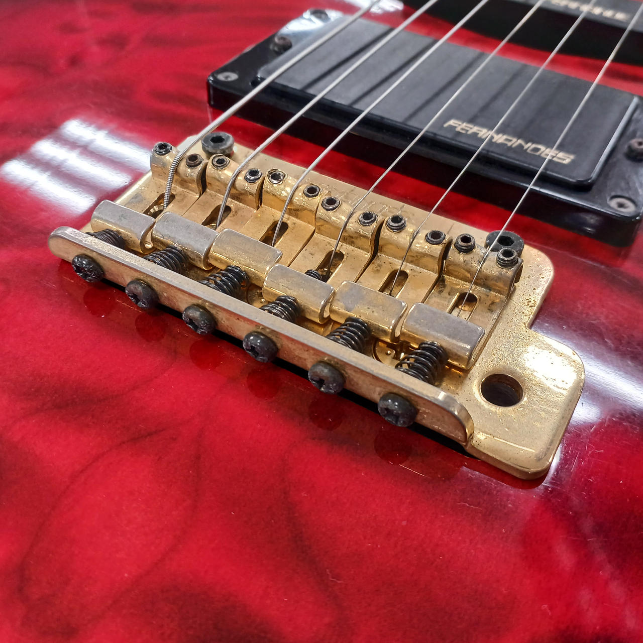 FERNANDES FGZ-420 ゴールドパーツ仕様 トレモロアーム付 FERNANDES|FERNANDES FGZ-420|【ハードオフ公式通販】オフモール