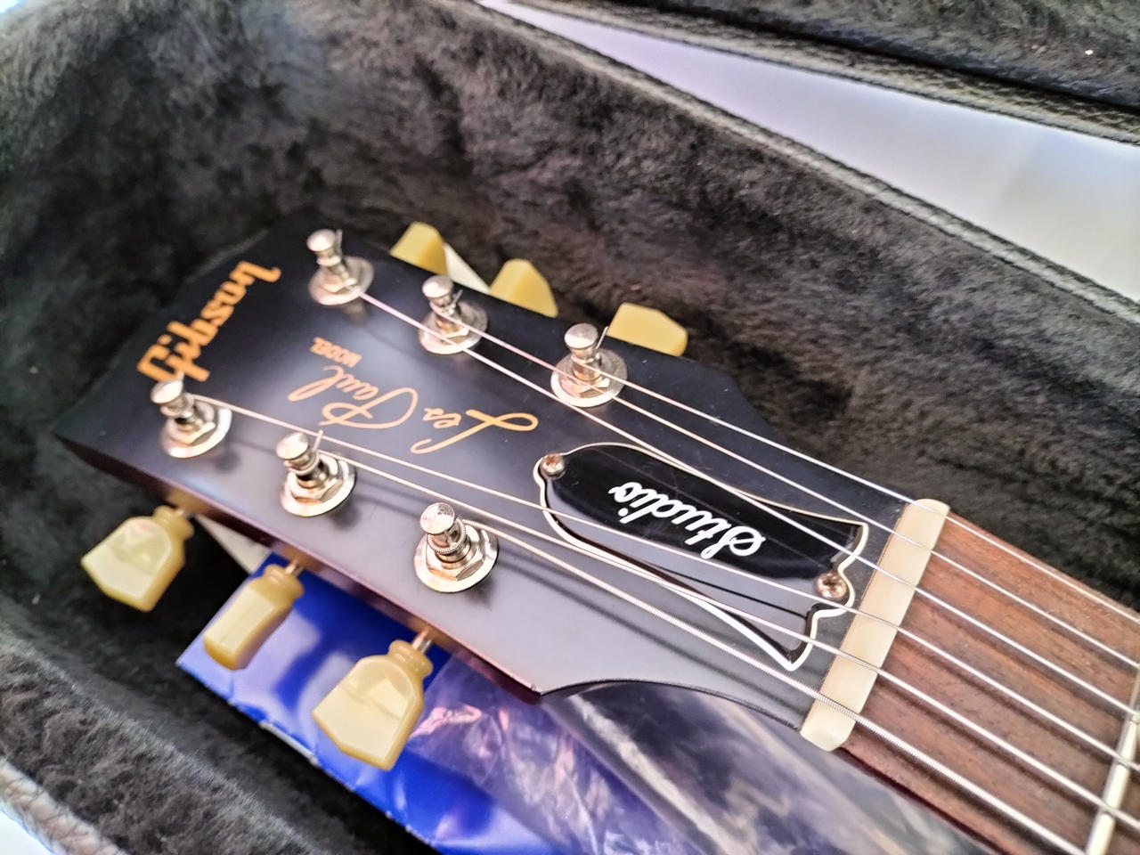 GIBSON|【ハードケース汎用品】 LES PAUL STUDIO|HARDOFFオフモール