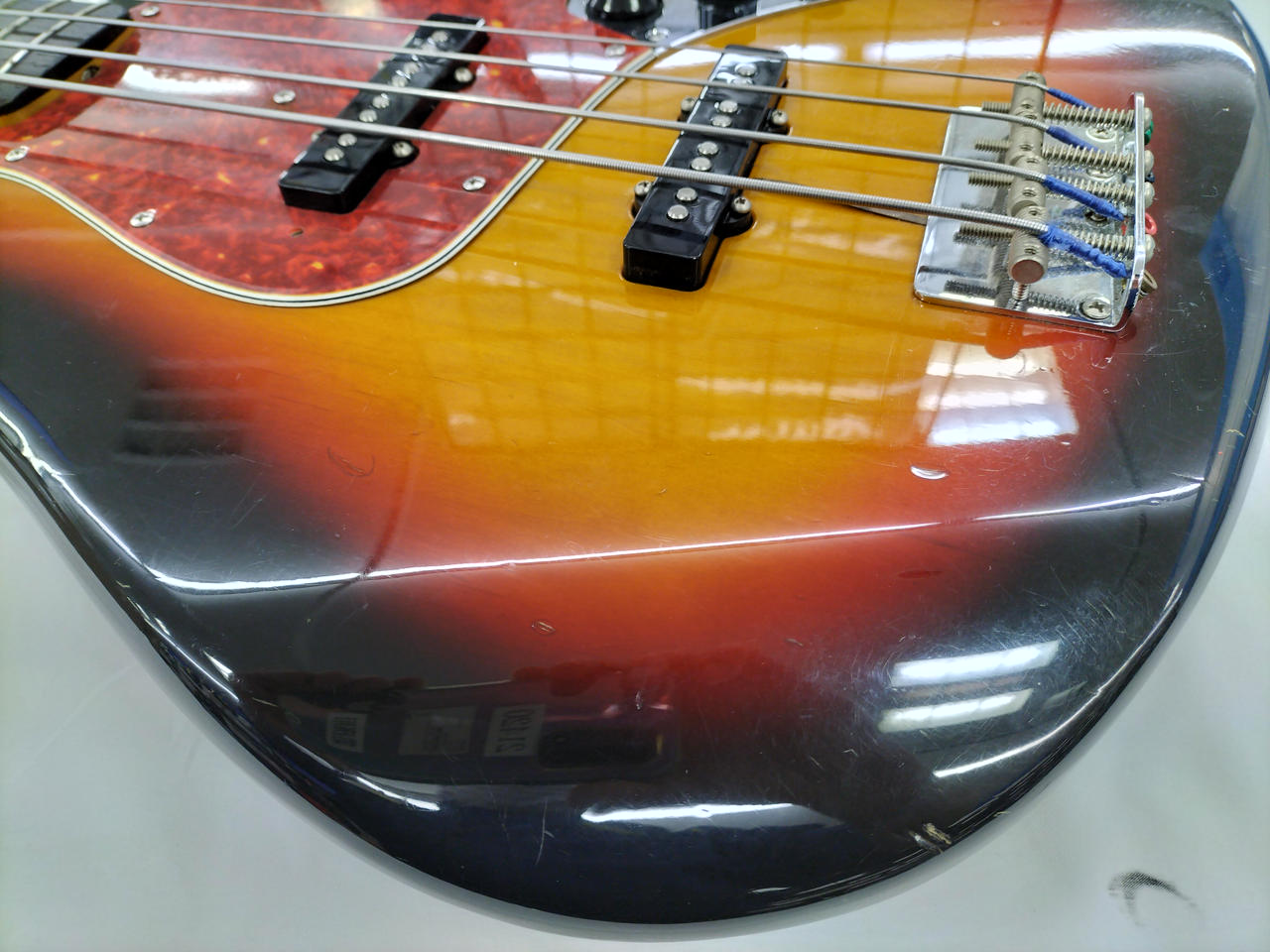 【動作未確認】Fender フェンダー JB62-58？ ジャズベース 弦楽器 Fender Japan JB62-58 3TS <フェンダージャパン>｜平野楽器 ロッキン