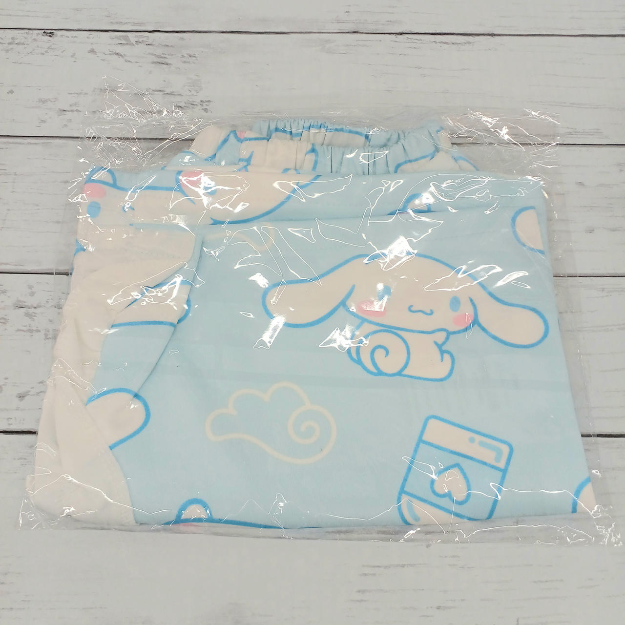 ショートパンツ