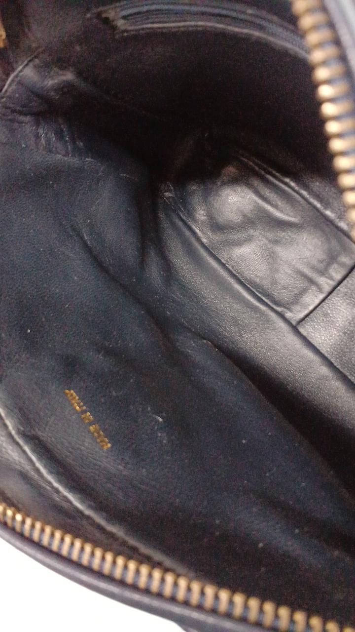 内側少々汚れあり