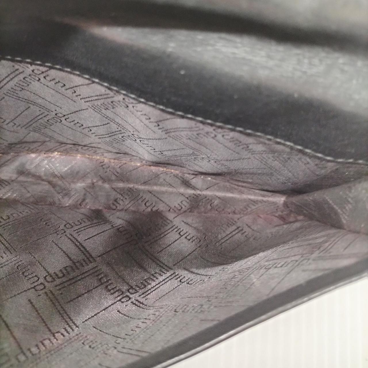 札入れポケット色焼けあり