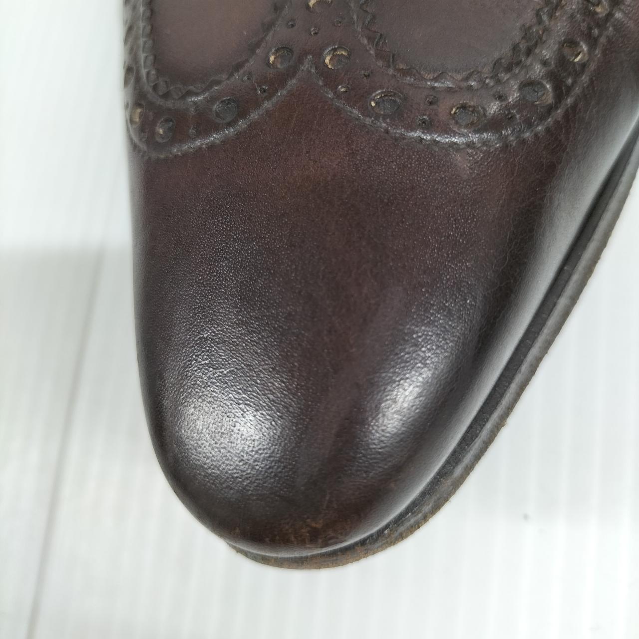 右爪先、キズあり