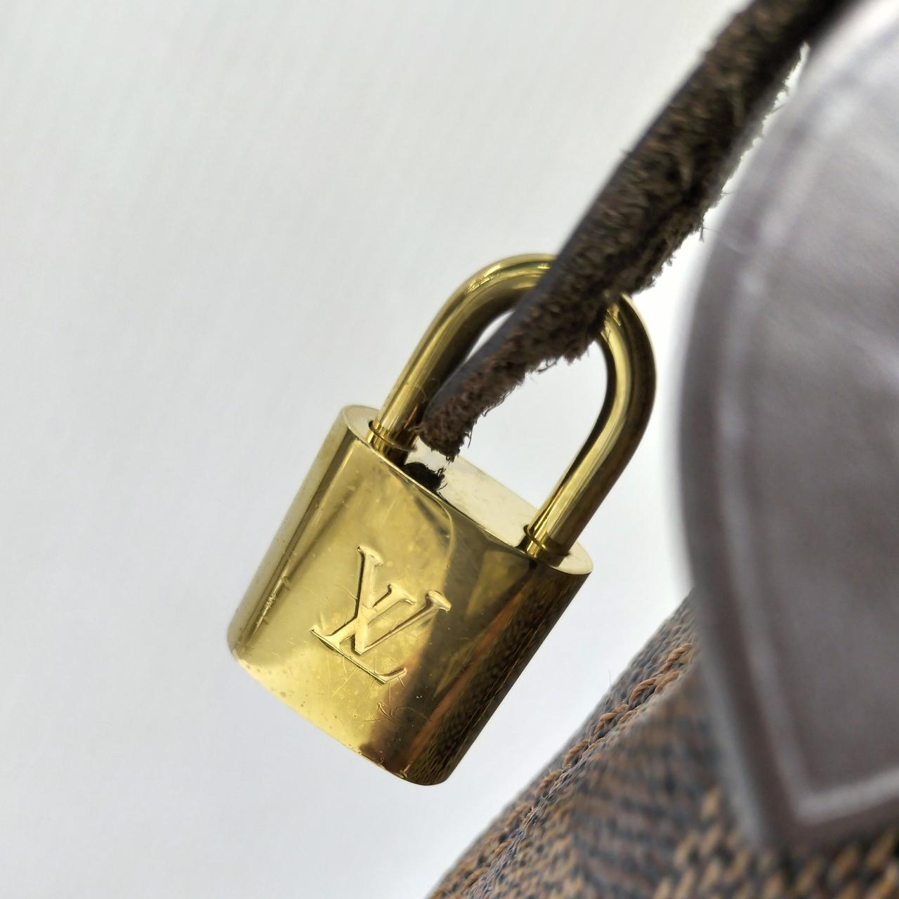 ※鍵が無いため外せません