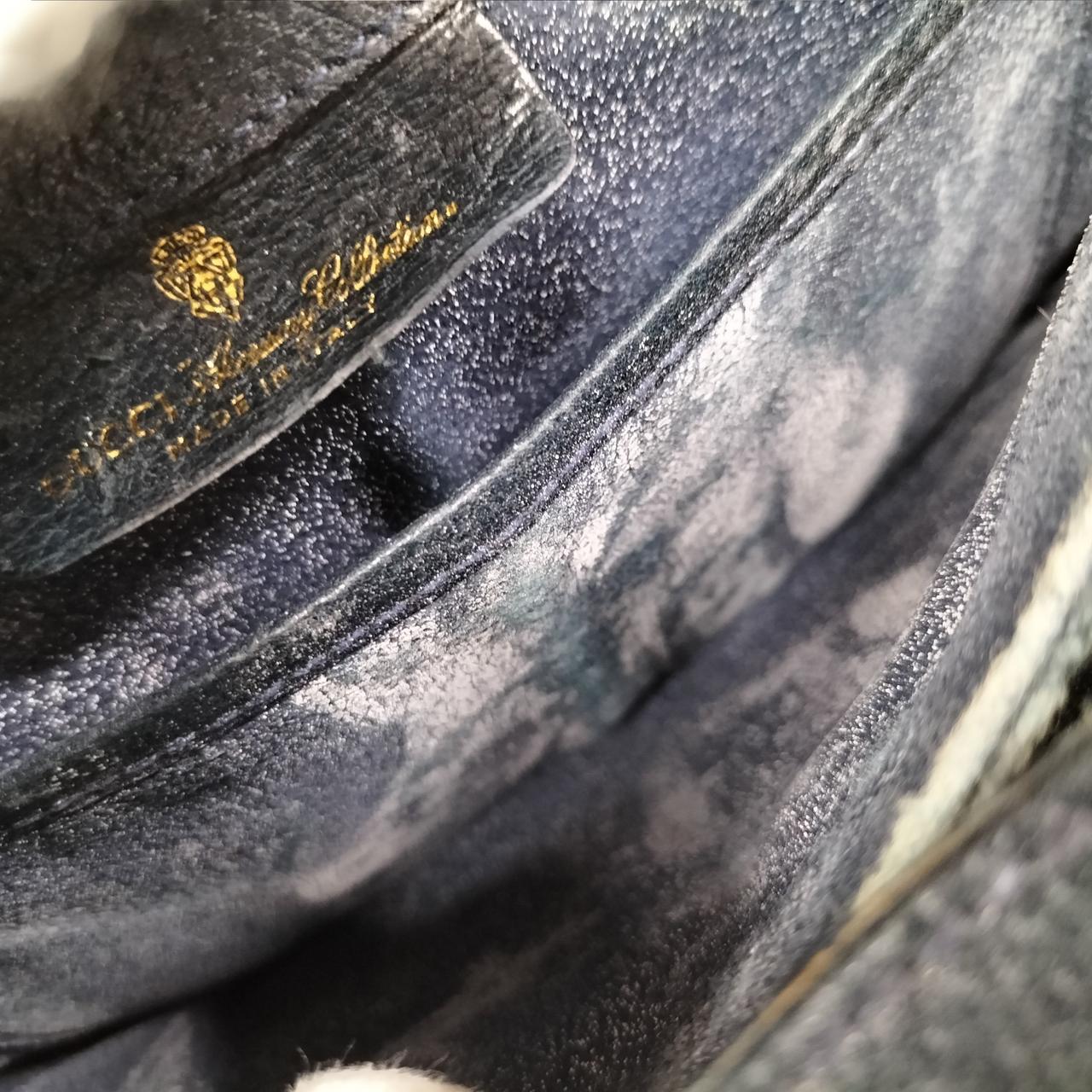 剥がれや粉吹きがあります