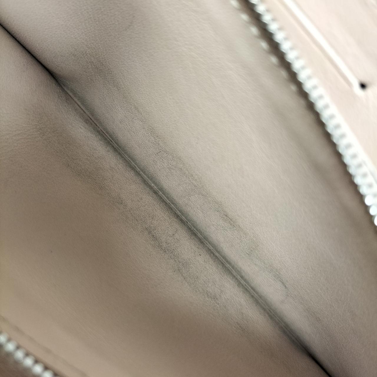 小銭入れ汚れあり