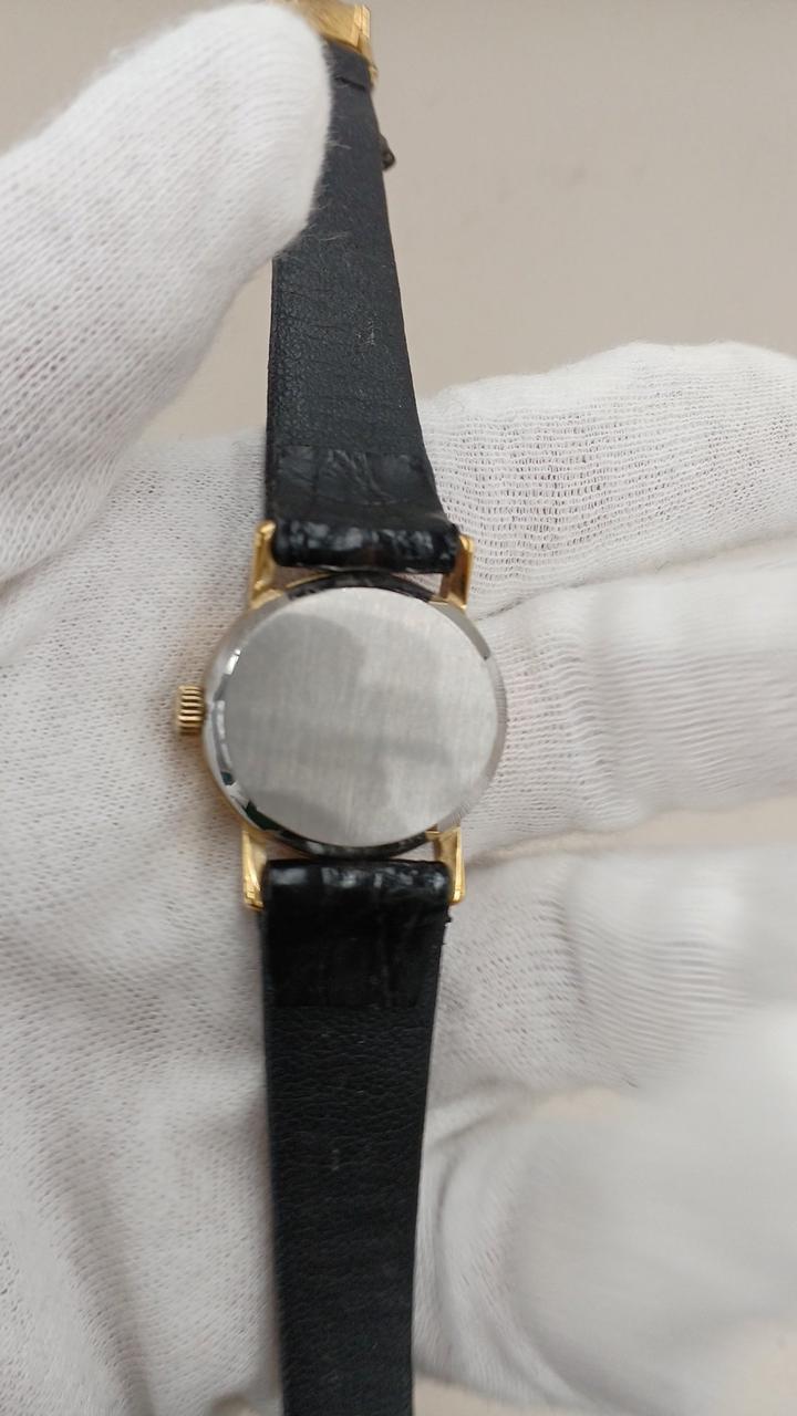 OMEGA Geneve 手巻き時計 1974年 アンティーク オメガ ジュネーブ cal1030 手巻き 日付