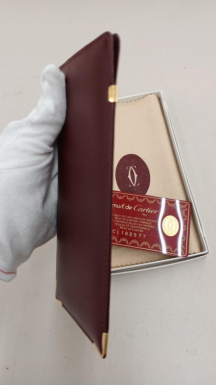 カルティエ　Cartier メガネケース　箱、カード付き！ カルティエ Cartier メガネケース 眼鏡 めがね マストライン
