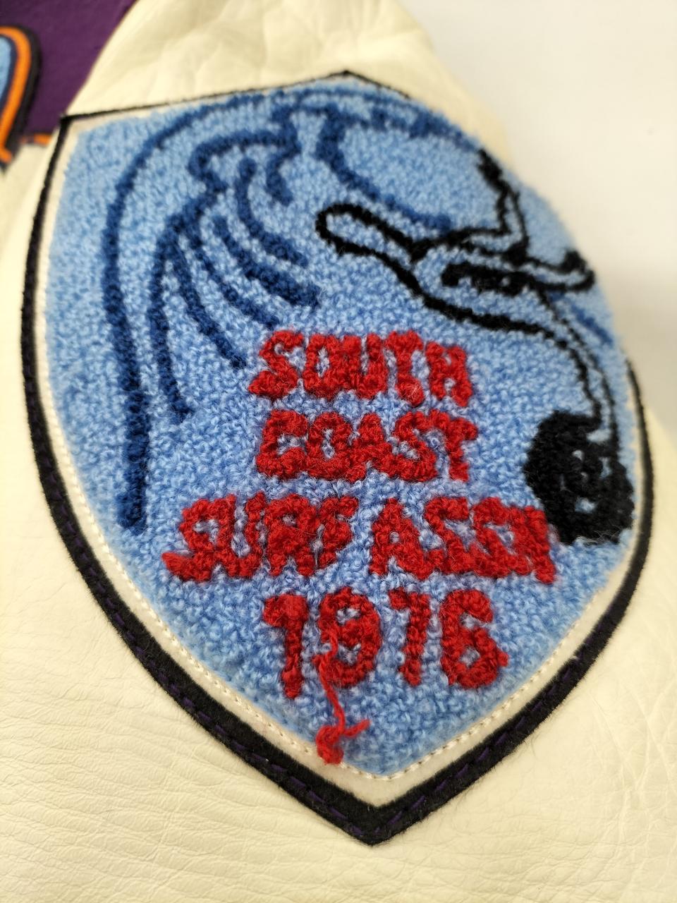 糸が出ています。