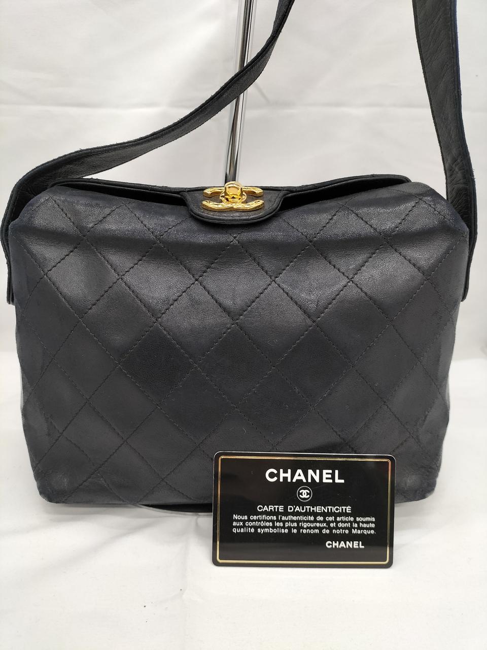 青っぽく変色しています