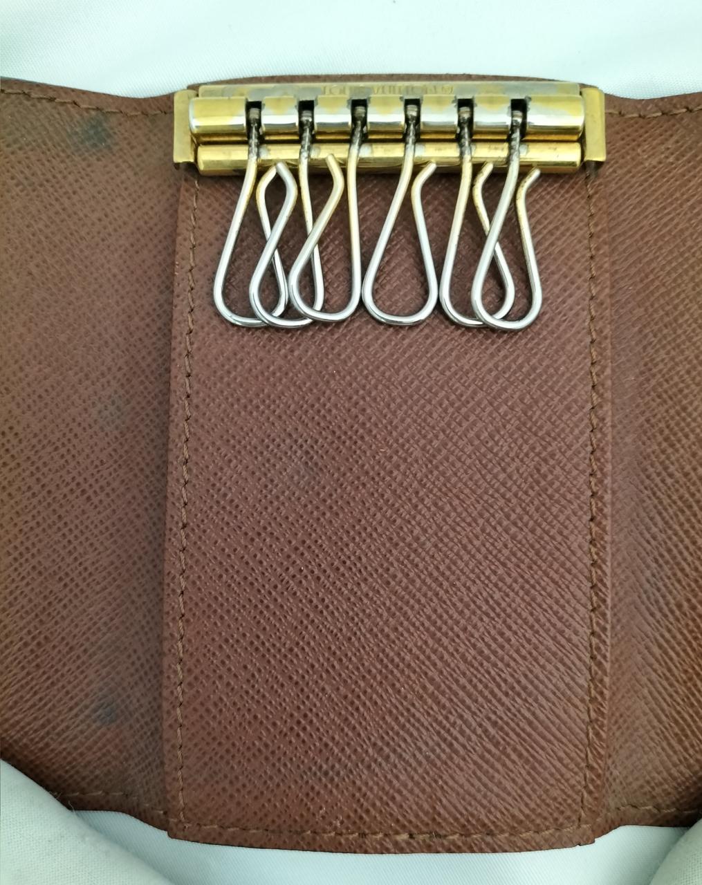 金具の塗装剥げあり