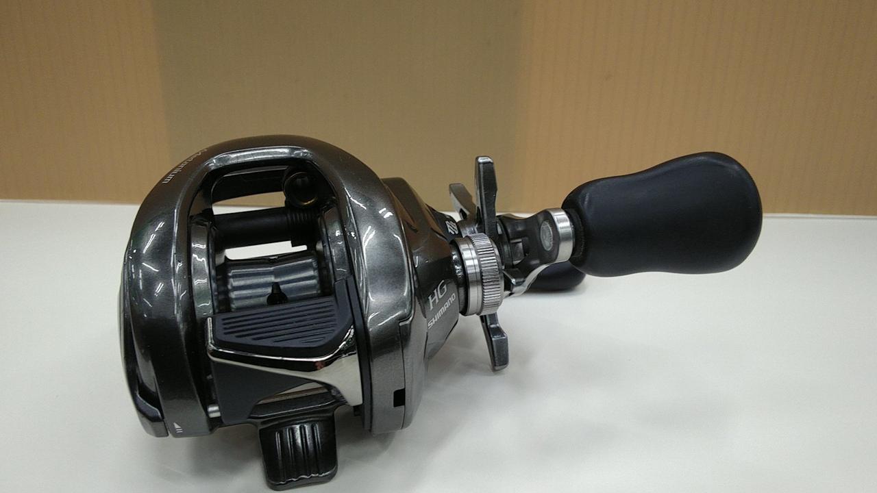 SHIMANO 20nium HG ベイトリール Amazon | シマノ(SHIMANO) ベイトリール 両軸 20 トリウム
