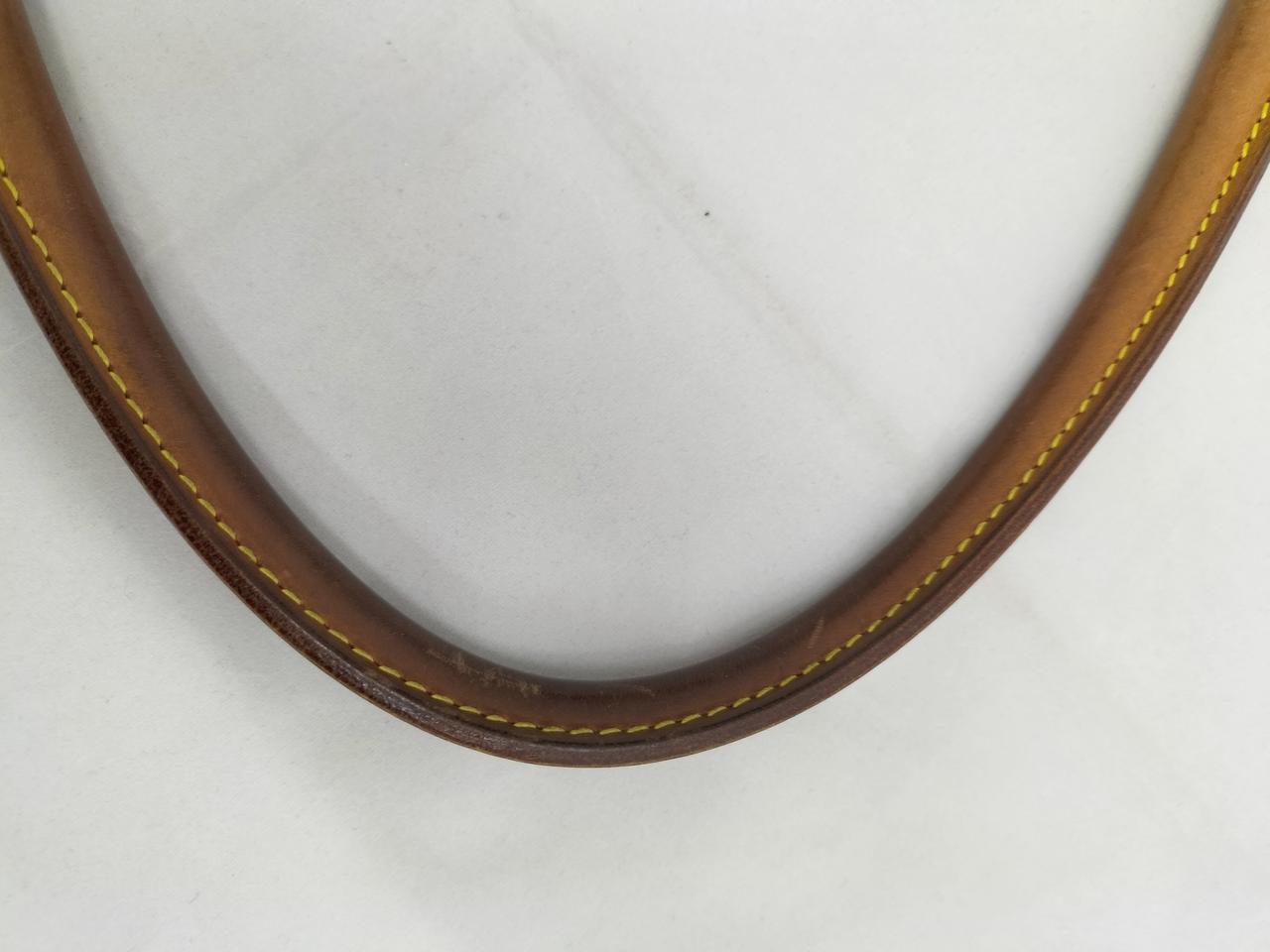 持ち手黒ずんでます