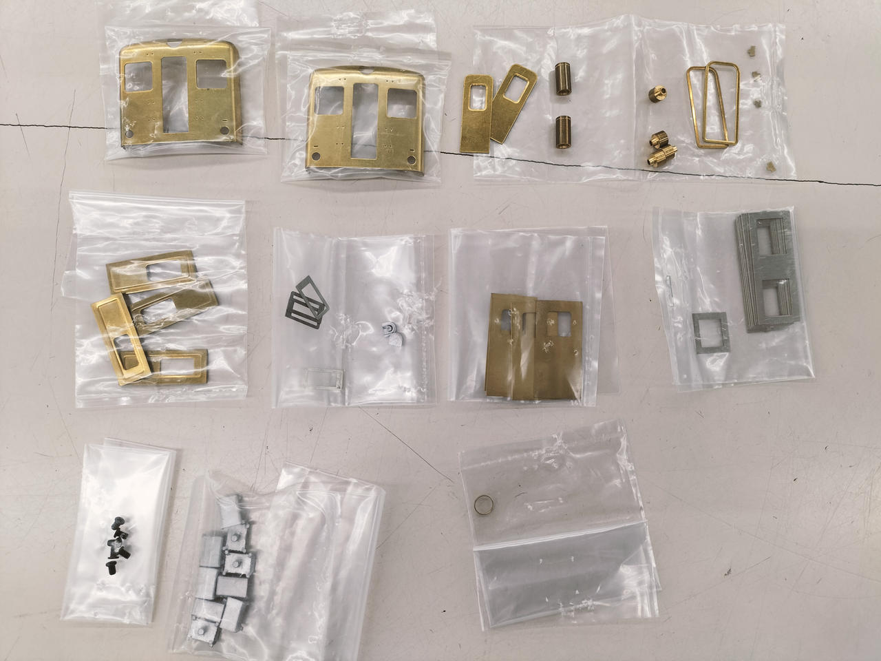 パーツ数は備考欄をご確認ください