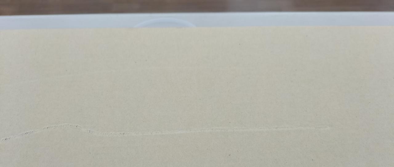 キズあります。