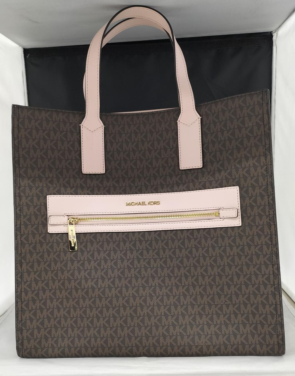 ショルダーベルト欠品してます。