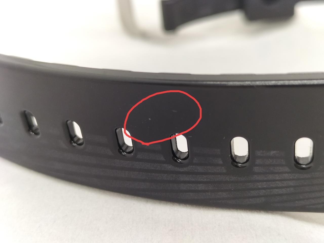 キズあります。