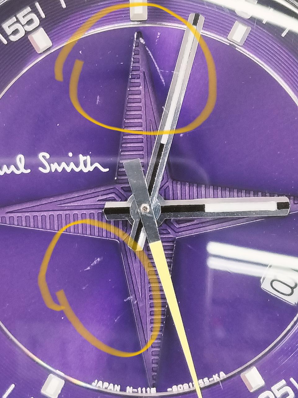 キズあります。