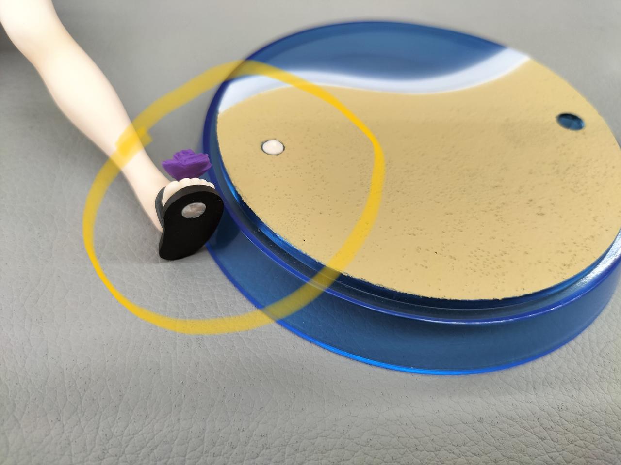 折れた部分は土台に、、