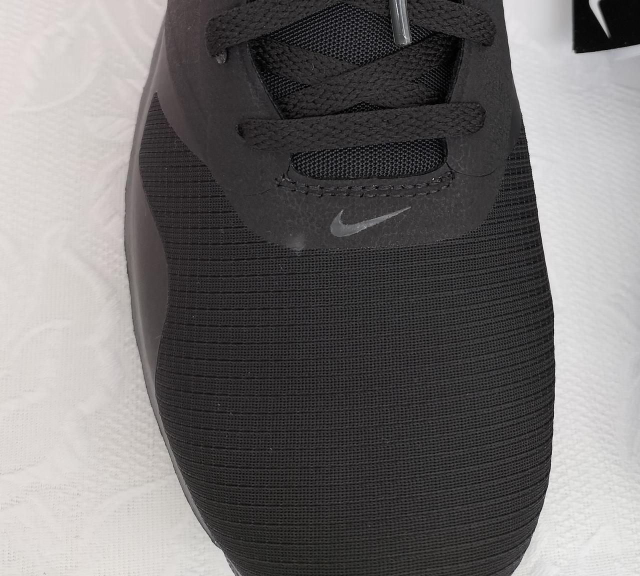 ※右足マーク部分にシミあります。