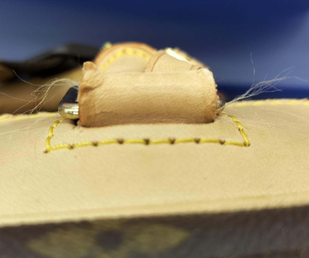 劣化、毛羽立ちあり