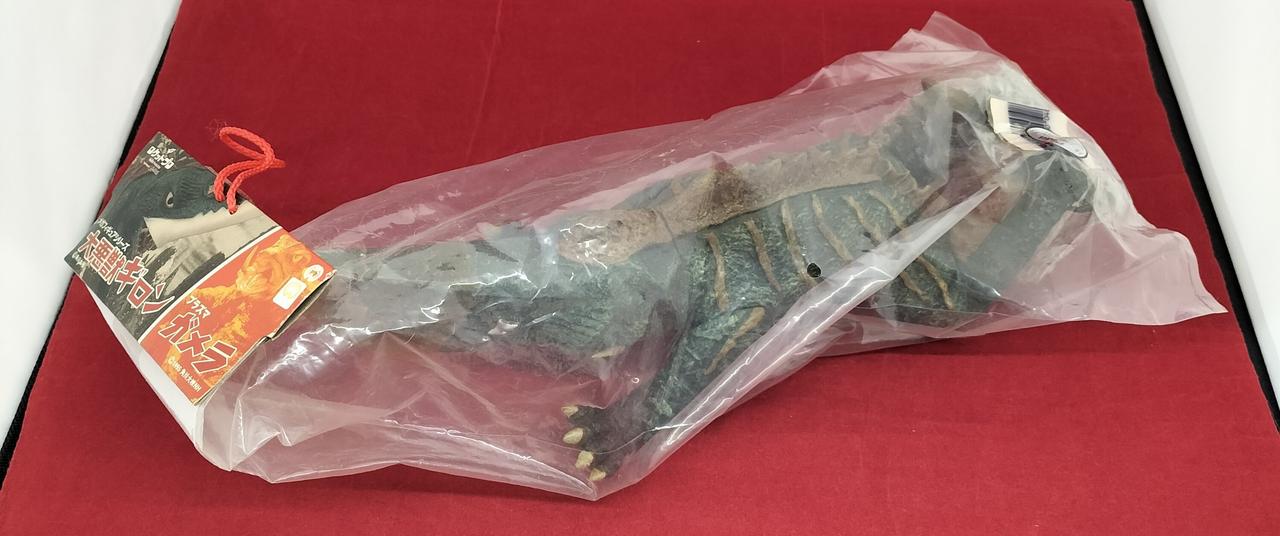 外袋傷み有 未開封品のようです。中未確認