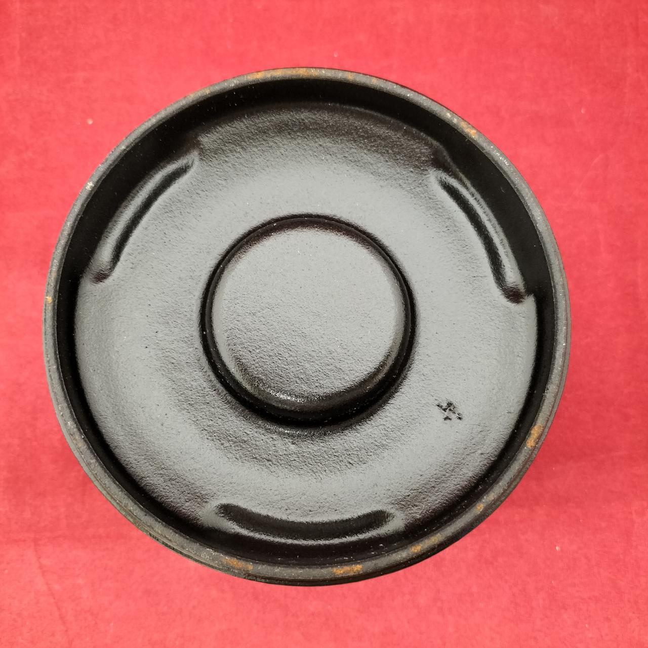 フチにサビございます。