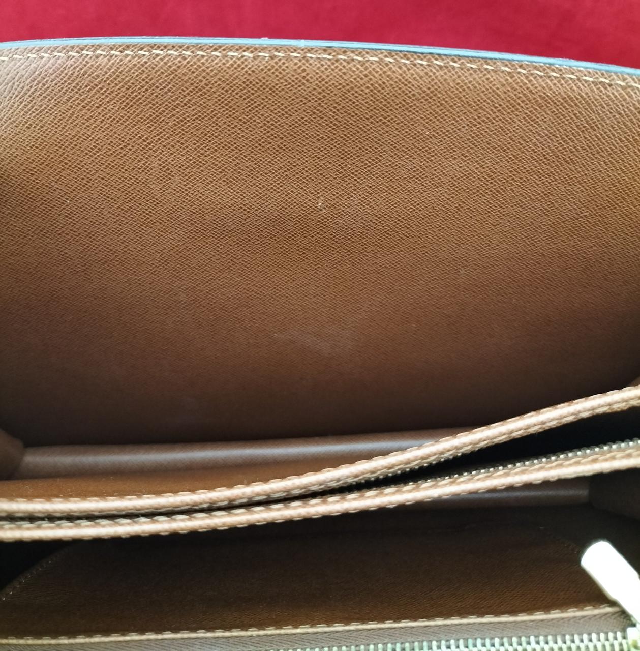 傷あり この他にも内側細かい傷あります。